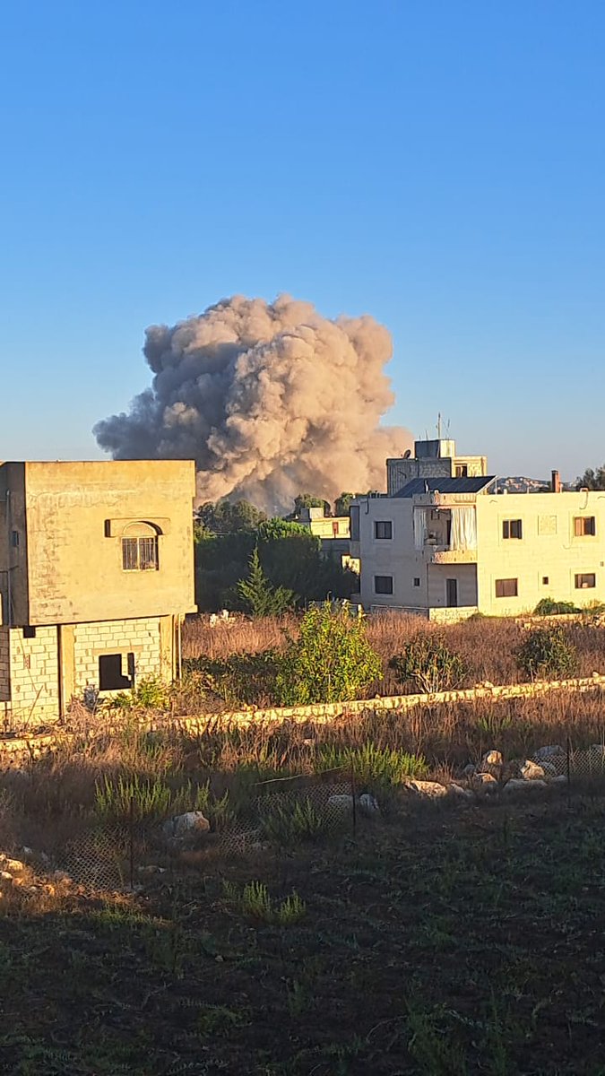 Israeli raid targeted the town of Deir Siryan this morning