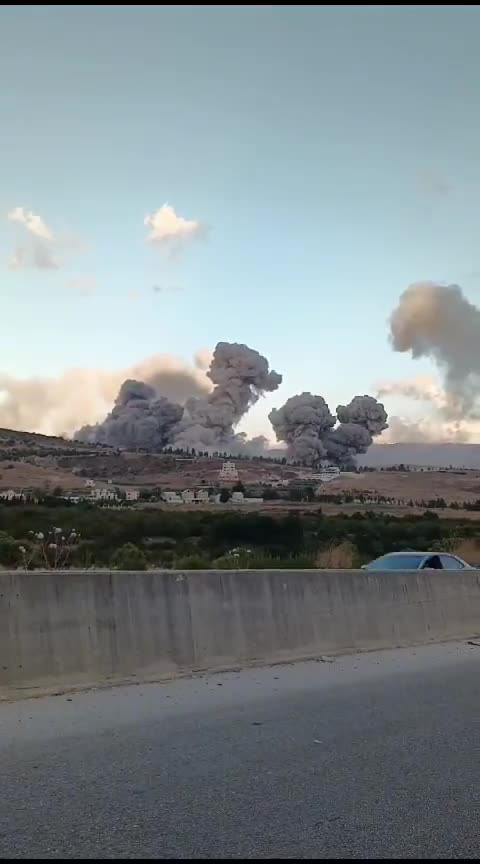 Libanese media melden een reeks Israëlische luchtaanvallen in het Mahmoudiyeh-gebied, ongeveer 10 km ten noorden van Metula.