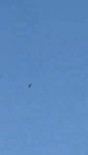 Des images des avions de chasse F-15 de l'IAF survolant Beyrouth pendant le discours de Nasrallah