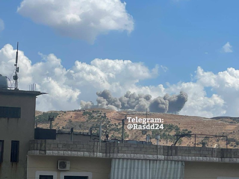 Israeli army air strikes between Sohmor and Libbaya, Beqaa governorate