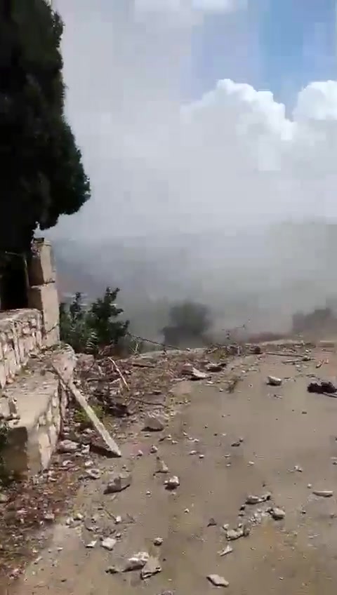 Bombing at the town of Zebqin, south Lebanon