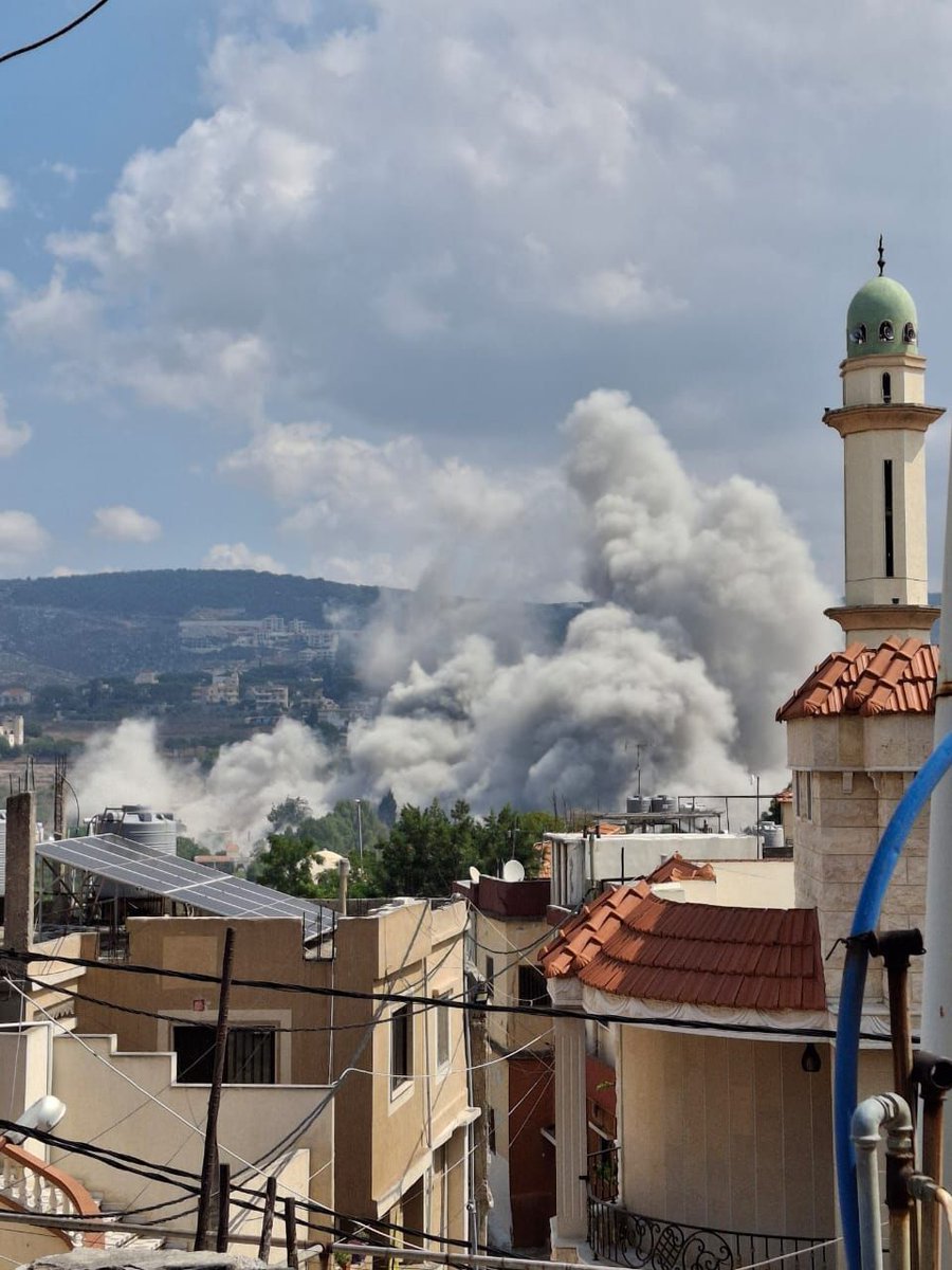 Invallen gericht op de stad Nabatieh, Zuid-Libanon