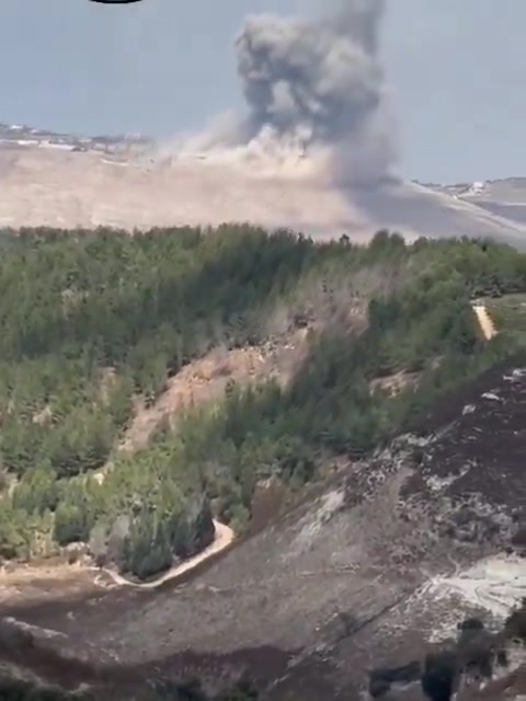 İsrail Hava Kuvvetleri, Lübnan'daki Baalbek yakınlarındaki bir bölgeyi hedef alan bir saldırı düzenledi