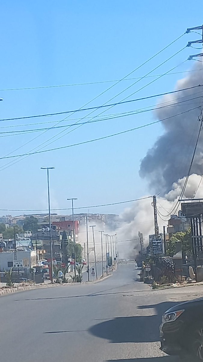 Güney Lübnan'daki Zefta ve Nebatiye arasındaki ana yolu hedef alan saldırı