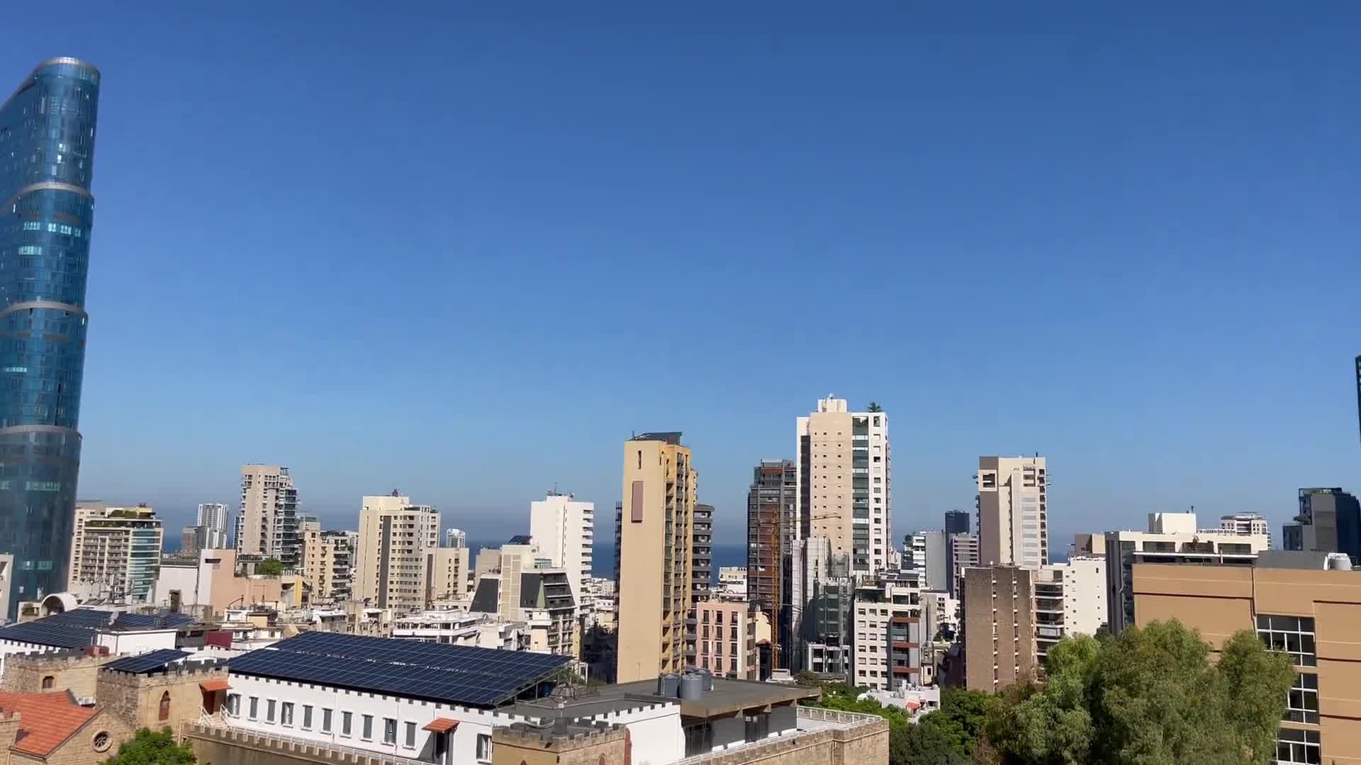 Deux puissants bangs soniques entendus à Beyrouth alors que les avions israéliens franchissaient le mur du son au-dessus de la ville