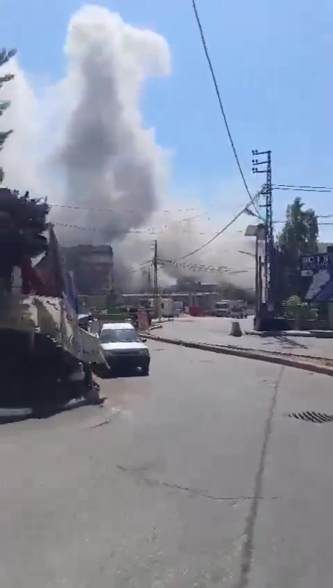 Aviones israelíes atacan el barrio de Saraya en Nabatieh