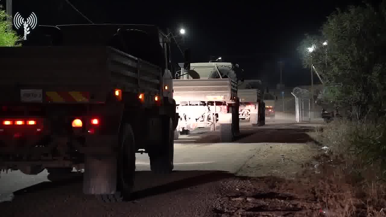 Het Israëlische leger mobiliseerde twee reservebrigades voor operationele missies in de noordelijke sector: documentatie van de werving van troepen van de Etzioni Brigade en de Noordelijke Nahal Brigade om in het noorden te vechten