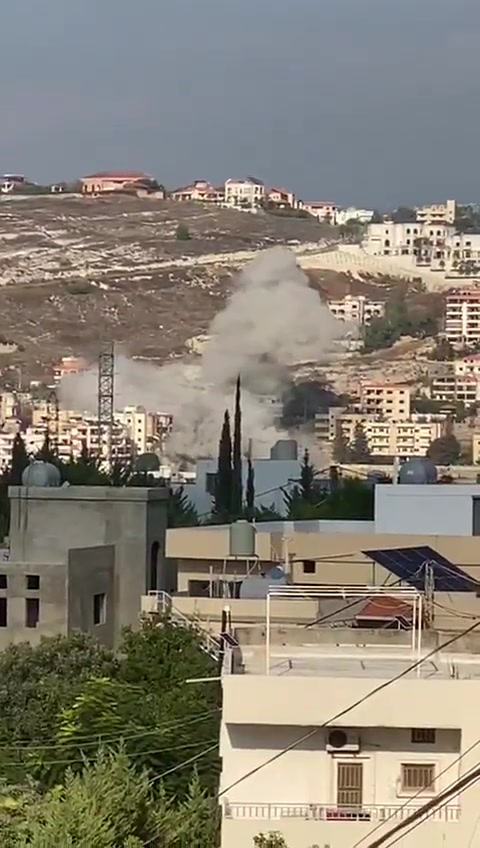 Destruction after raids in Ain el-Delb near Sidon