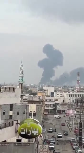 More footage from the alleged Israeli strike on Hodeidah