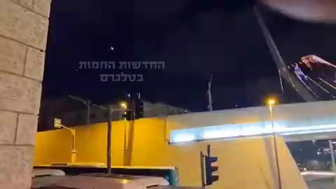 Dozens of Ballistic Missiles seen in the Sky over Jerusalem