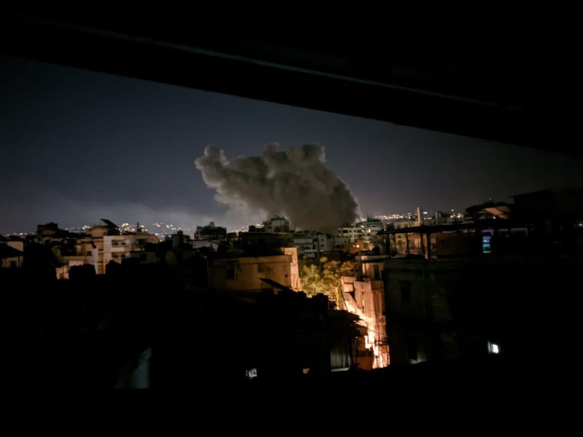 Libanon, das Zielgebiet ist das amerikanische Viertel im südlichen Vorort von Beirut. Libanon, die Zahl hat 3 Luftangriffe erreicht, bis