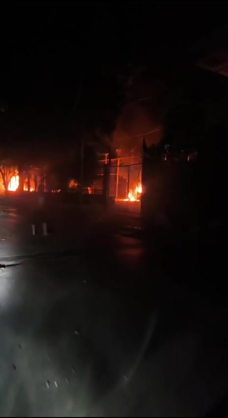 Escenas de los ataques aéreos en la zona de Al-Marija, en los suburbios del sur de Beirut