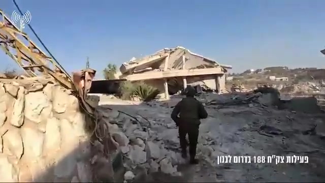 Las fuerzas israelíes que operan en el sur del Líbano descubren decenas de equipos de combate abandonados por Hezbolá. Las fuerzas de la 188ª Brigada Blindada llevaron a cabo operaciones de combate terrestre en el sur del Líbano durante los últimos días y se incautaron de una gran cantidad de municiones, incluidos misiles antitanque y otros misiles.