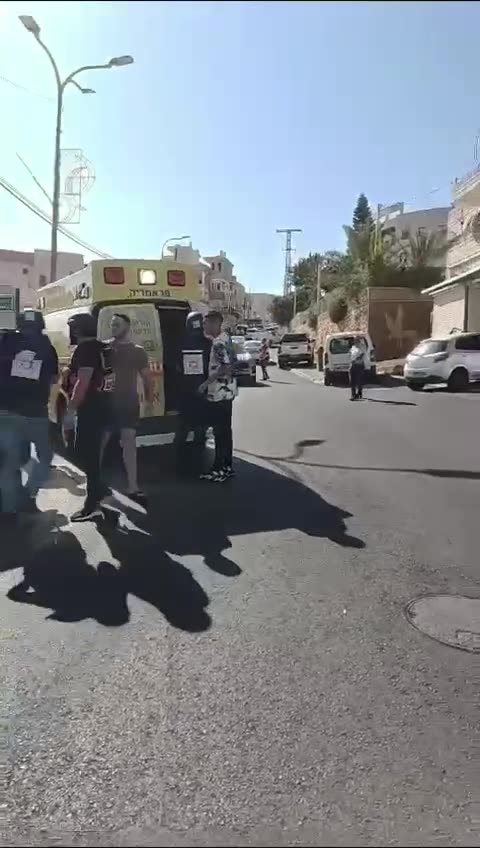 Nach dem Raketenangriff auf die Region Deir al-Assad um 14:10 Uhr wurden 49 Verletzte in das Galilee Medical Center in Nahariya evakuiert.