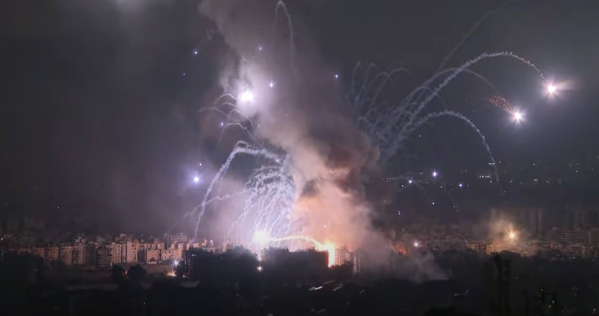 Beirut. More massive secondary explosions with projectiles flying away