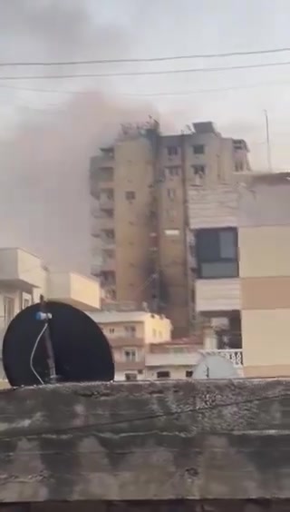 A raid targeted the Awda Tower building in Tyre