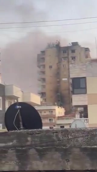 A raid targeted the Awda Tower building in Tyre