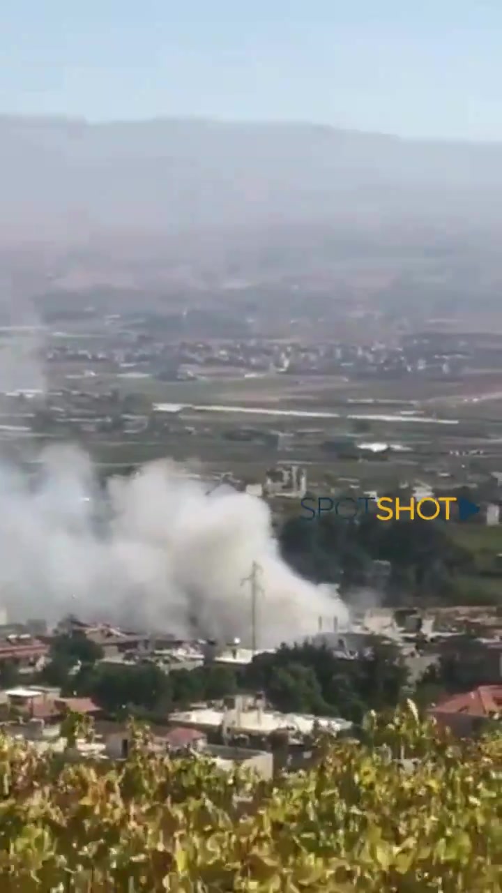 Der Beschuss geht weiter. Ein israelischer Angriff auf die Stadt Tamnin in der Bekaa-Ebene