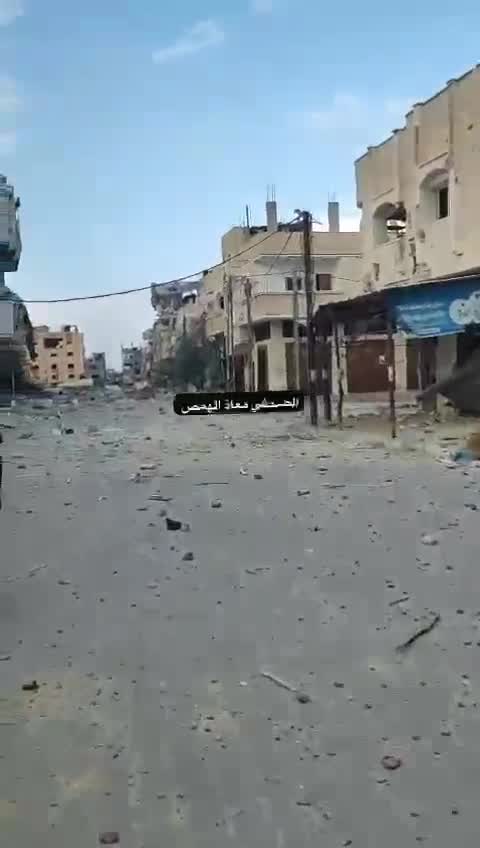 Massive destruction in the vicinity of Kuwait Hospital in the center of Rafah due to airstrikes