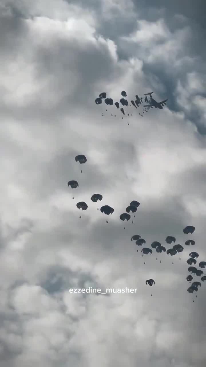 Planes drop aid boxes on Khan Yunis in southern Gaza Strip