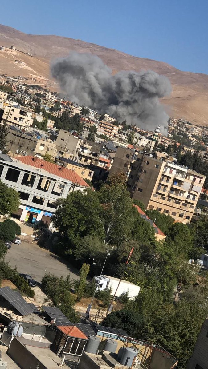 Ein Angriff zielt auf Al-Asira in der Nähe von Baalbek