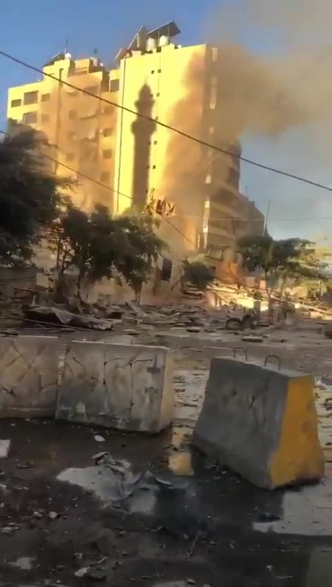 The effects of the raids that targeted the vicinity of Bahman Hospital in Haret Hreik in the southern suburbs of Beirut this morning