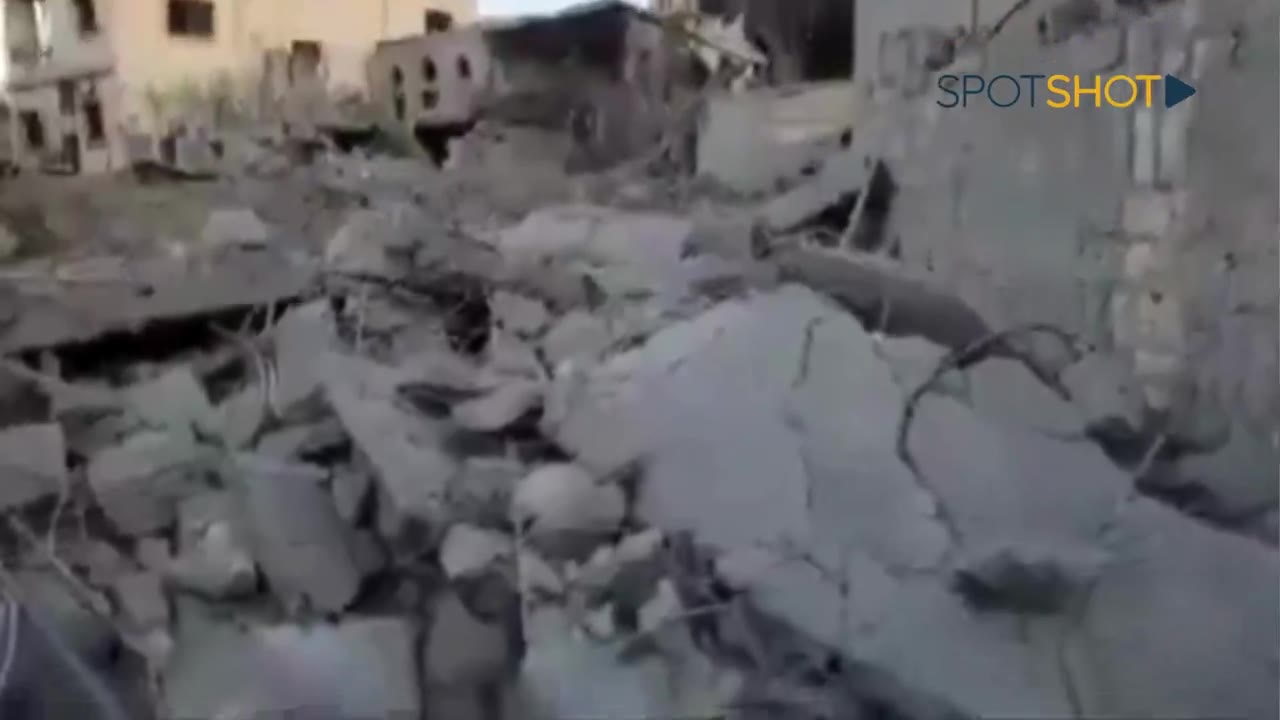 Destruction after the Israeli raid that targeted the town of Harouf at night