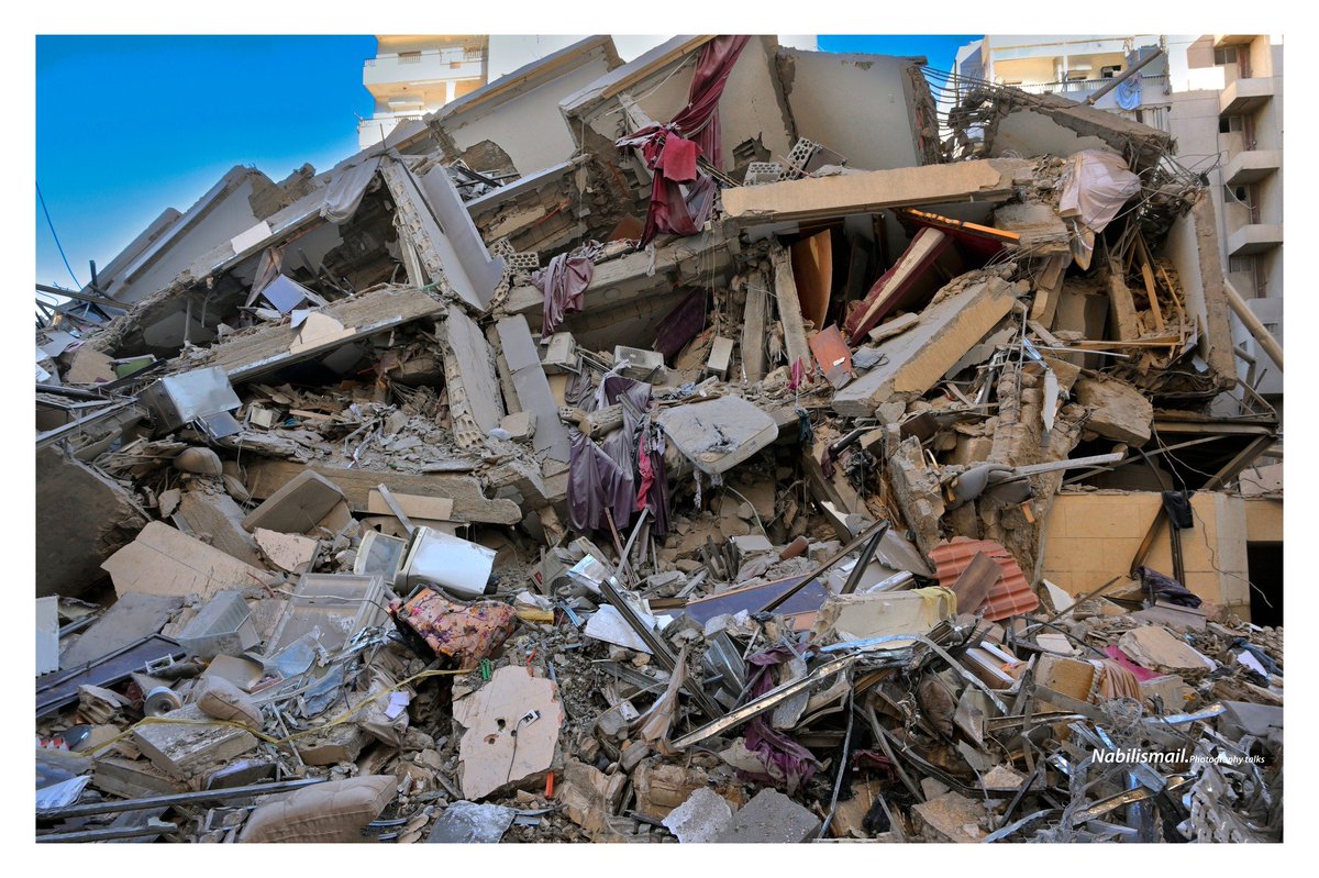 Scenes of destruction in the offices of Al-Qard Al-Hassan in the Al-Shiyah area, which was subjected to a violent Israeli raid two days ago. Lebanon