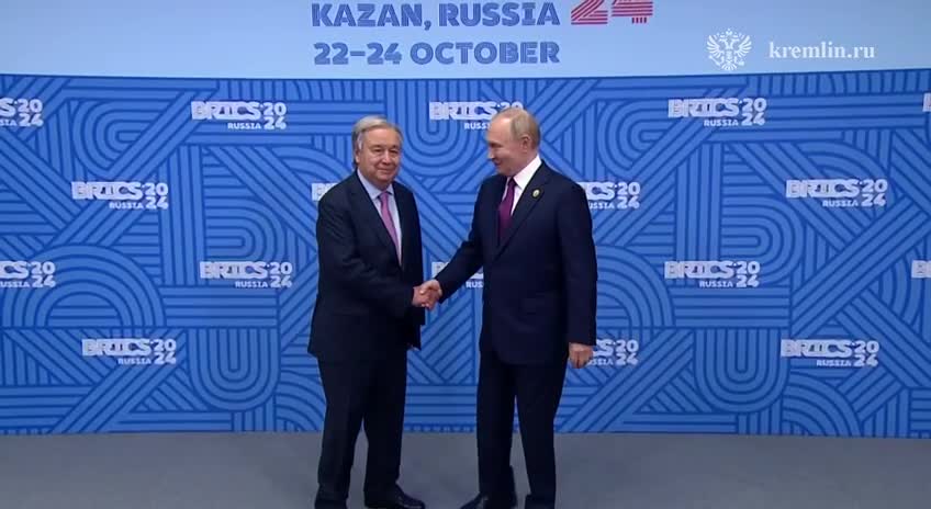 Putin a generální tajemník OSN Guterres se setkali v Kazani v uzavřeném formátu