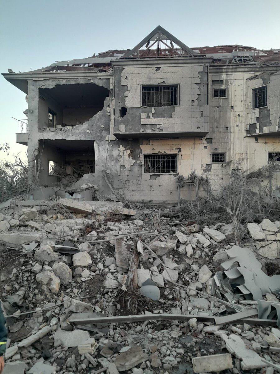 The raid that targeted the town of Doueir, Nabatieh District, after midnight yesterday, resulted in the destruction of two houses.