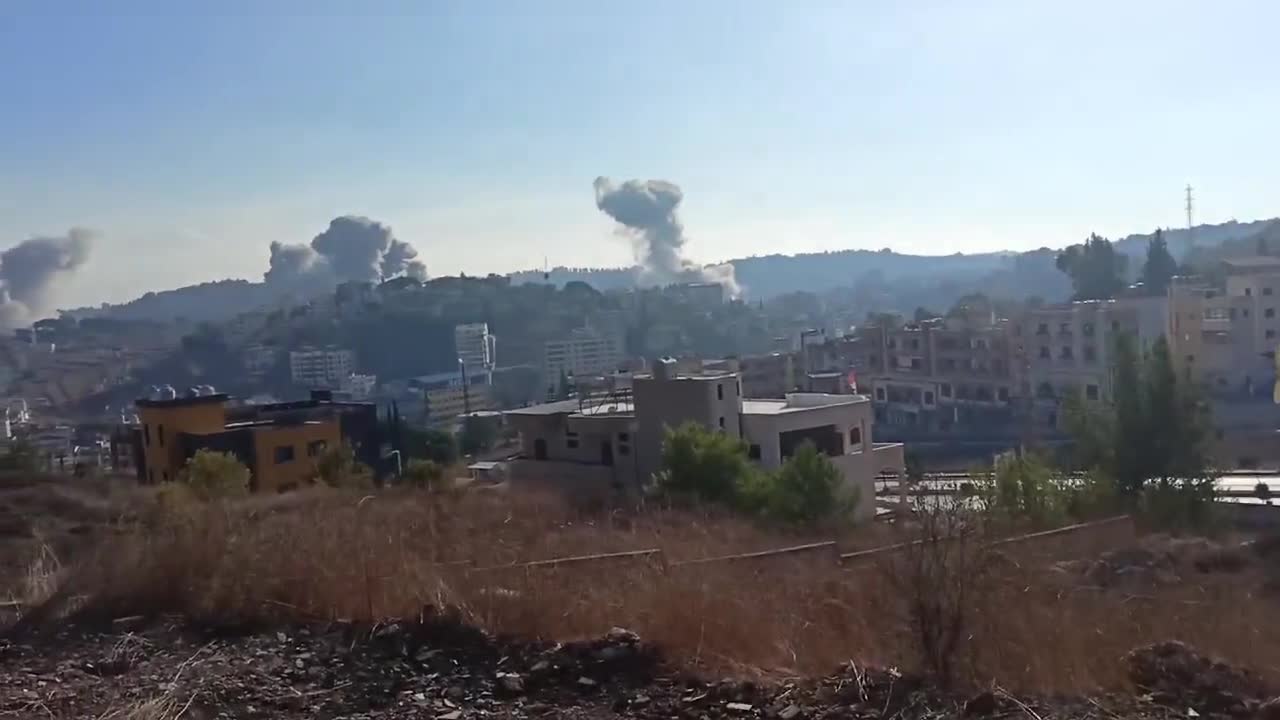 Israels Armee startete eine Reihe von Angriffen auf die Stadt Nabatieh im Libanon