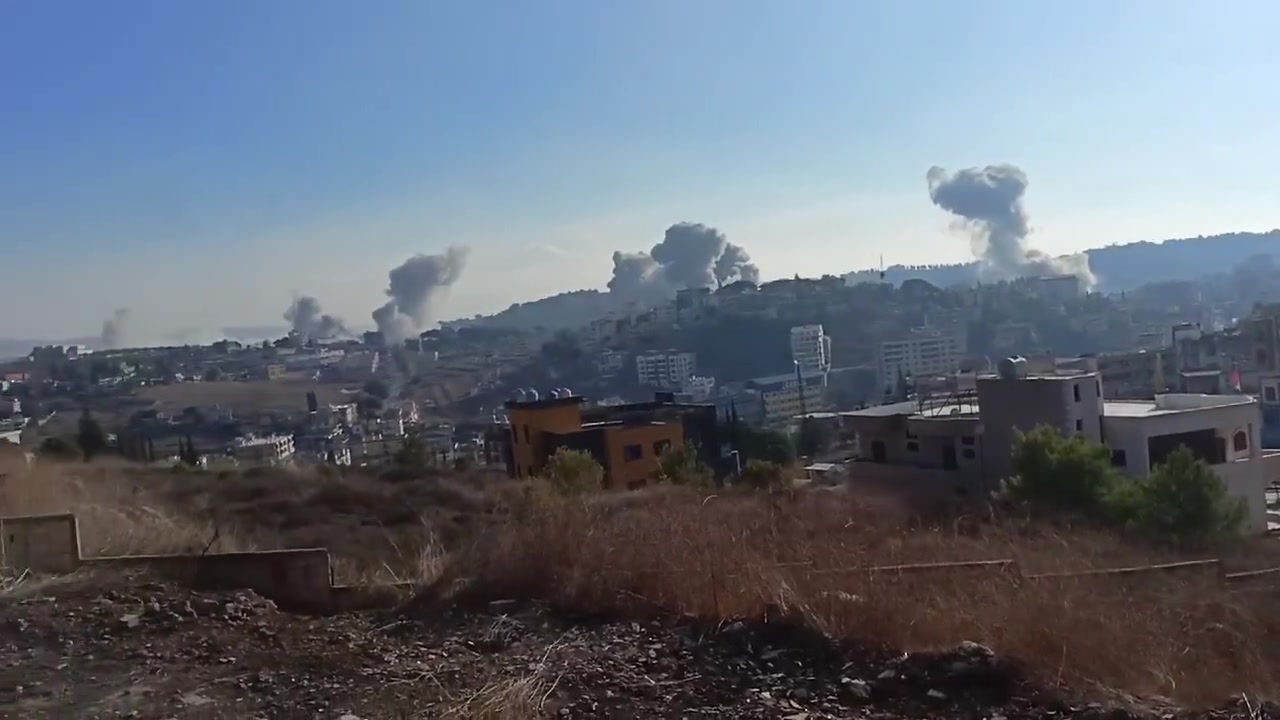 Israels Armee startete eine Reihe von Angriffen auf die Stadt Nabatieh im Libanon