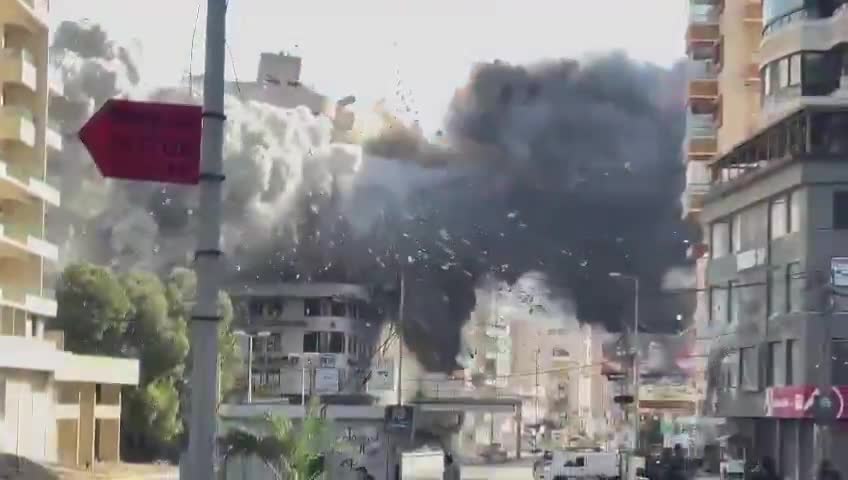 Video aus nächster Nähe des Angriffs auf ein Gebäude in Shiyah, einem Vorort von Beirut