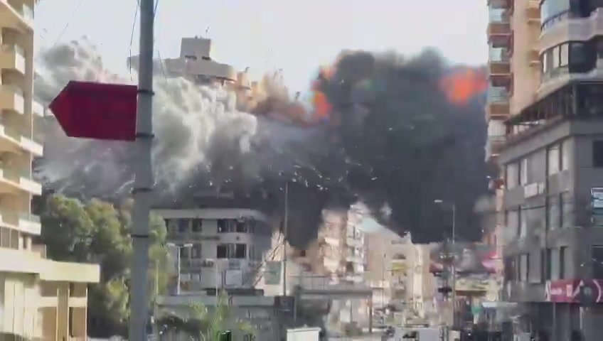 Vídeo desde un ángulo muy cercano del ataque que tuvo como objetivo un edificio en Shiyah, en el suburbio de Beirut