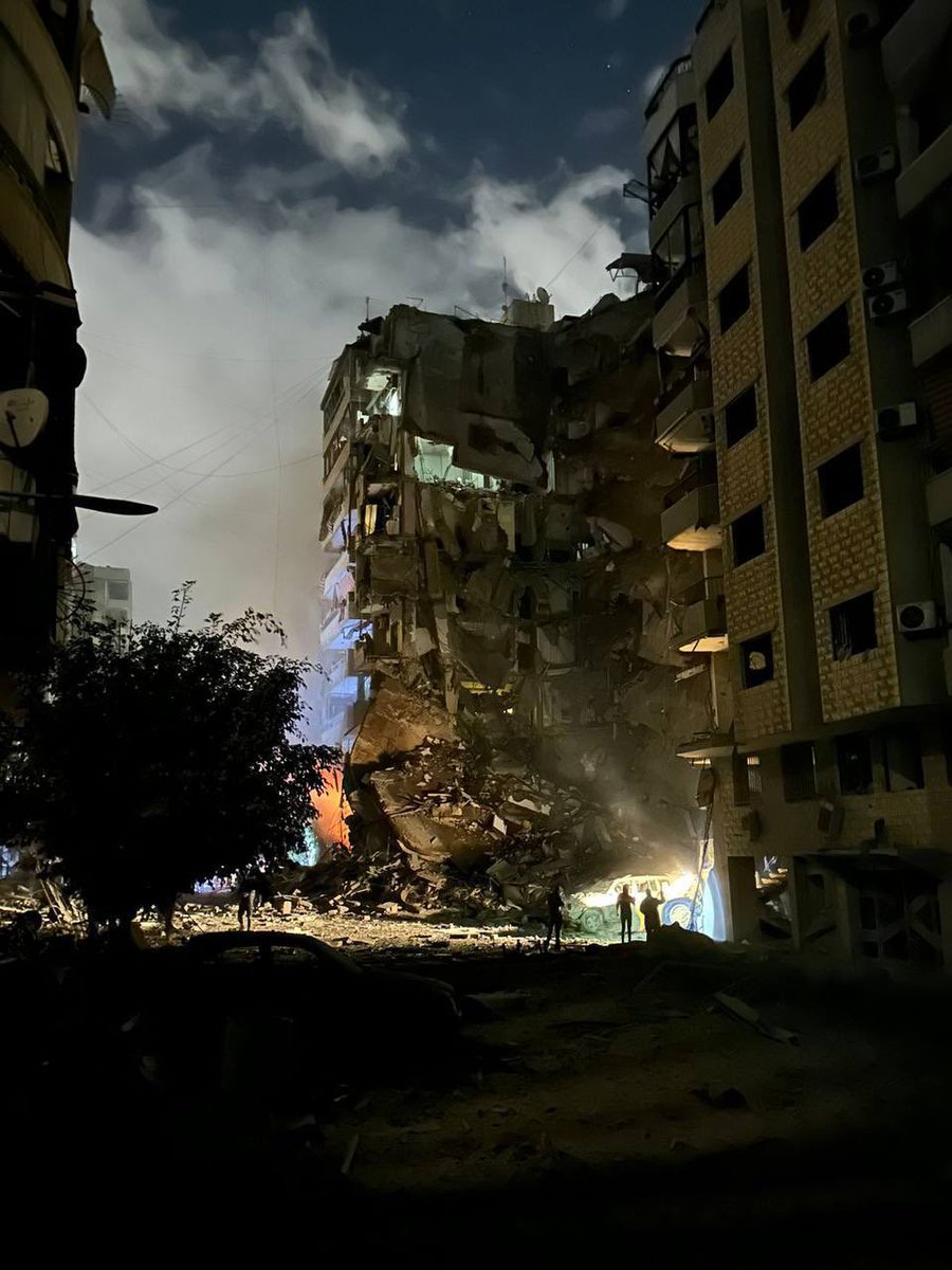 Series of Israeli raids on Beirut's southern suburbs, several buildings destroyed