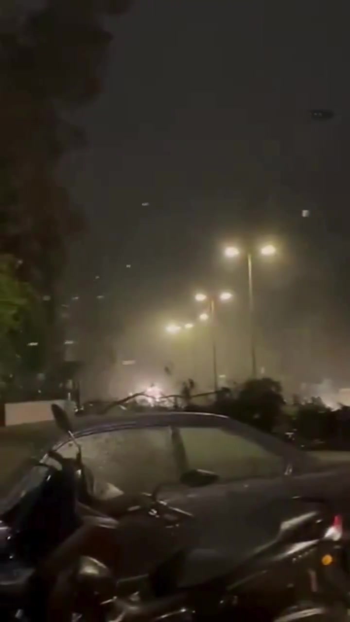 The moment the Israeli army carried out a raid targeting Shiyah - Ghobeiry