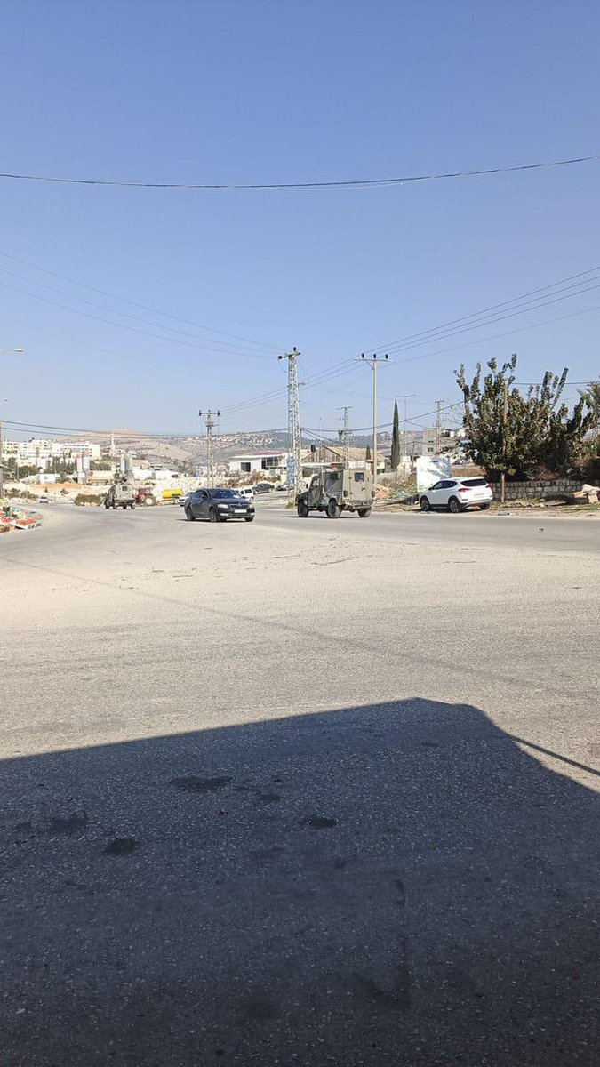 Israeli security force storm the eastern area of Nablus