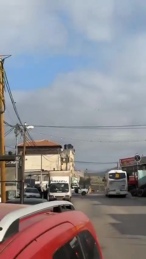 Video of the shooting site in the village of Al-Funduq, east of Qalqilya, which resulted in 6 injuries, 2 of whom are in very critical condition (clinically dead), 1 seriously, 2 moderately, and 1 slightly.