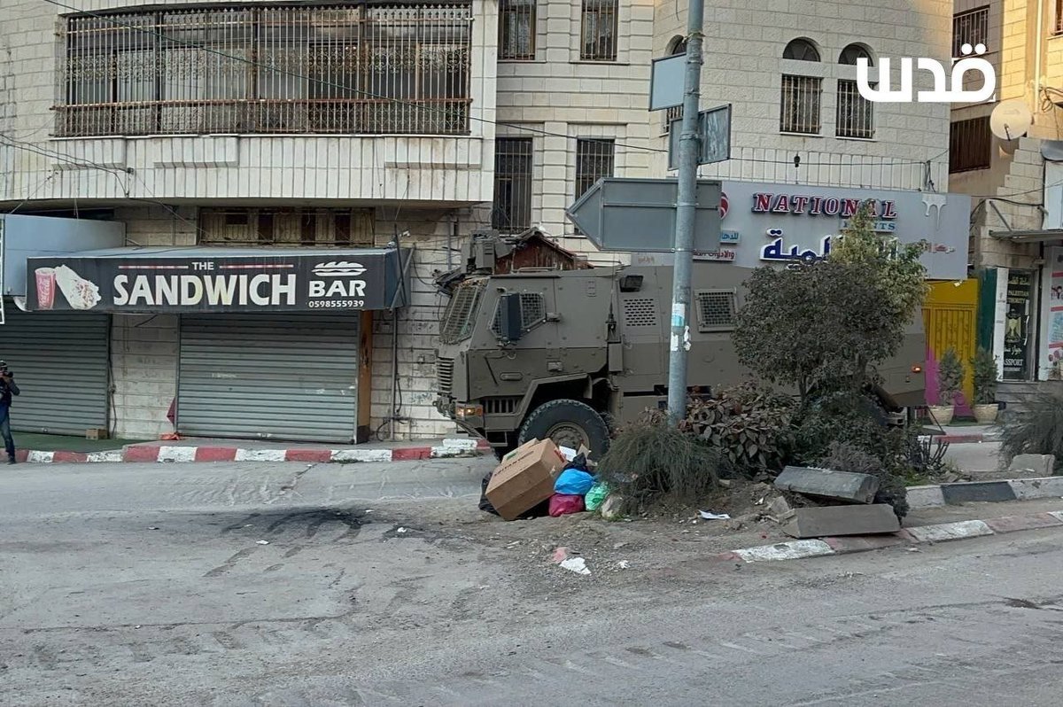 Israeli Forces continue to storm Tulkarm city