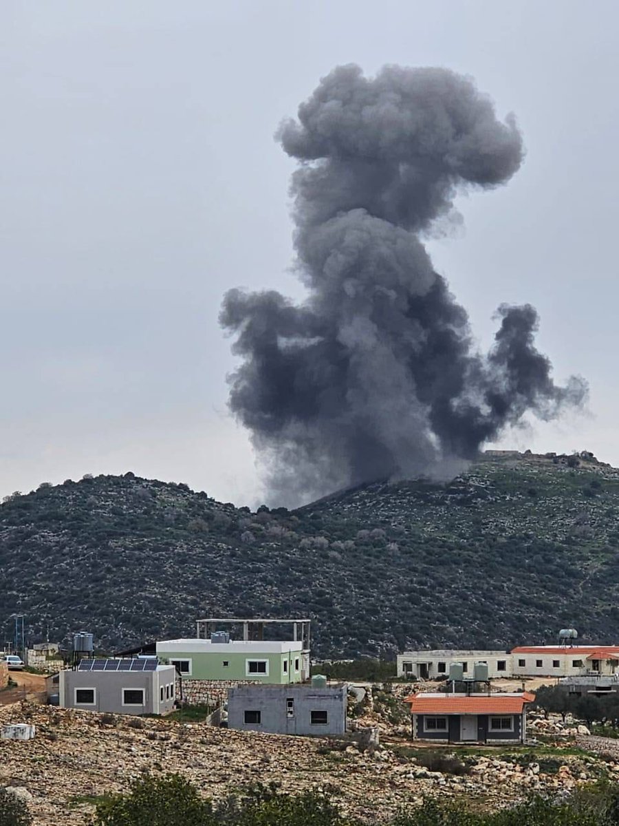 Israeli raids target the area between Deir Qanoun al-Nahr, Maaroub, and the outskirts of Zrarieh, Zebqin, Qleileh, and Janata