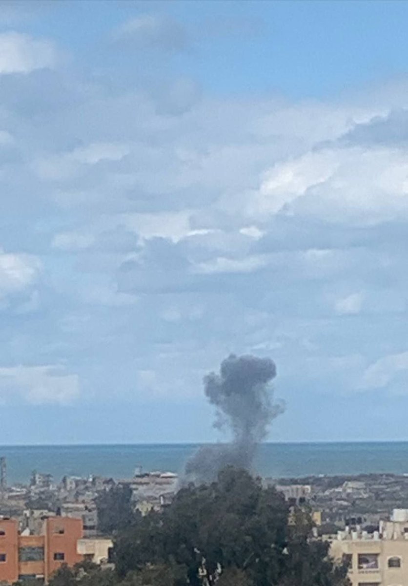 Explosion near the city of prisoners, northwest of the Nuseirat camp, in the central Gaza Strip