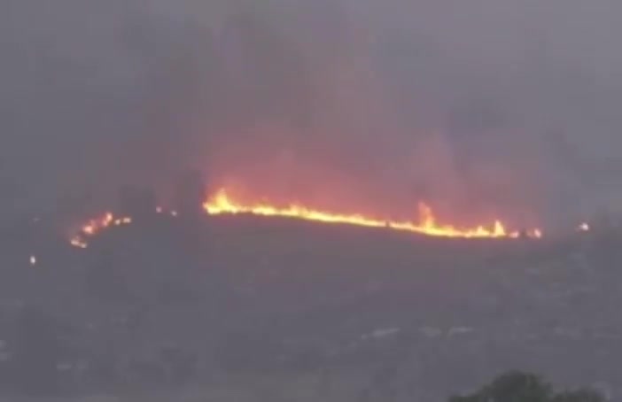 Fires raging out of control on the outskirts of Jerusalem
