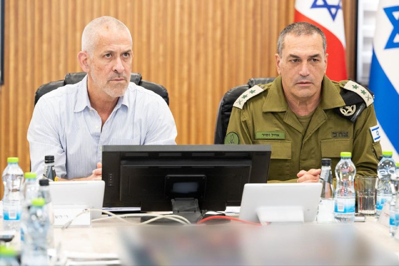 The Chief of Staff and the head of the Shin Bet are at Southern Command and confirm the expansion of the maneuver in Gaza as part of Operation Gideon's Chariots, - Israeli army Spokesperson