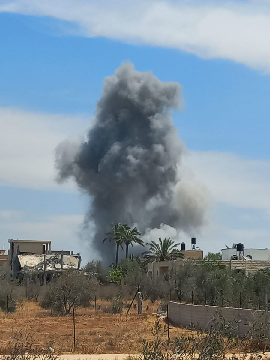 A second airstrike targeted the Al-Shahaida area, north of the town of Abasan al-Kabira, east of Khan Yunis, in the southern Gaza Strip.