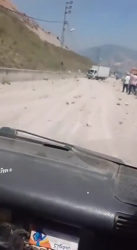 Nabatieh-Marjeyoun road following the raids that targeted the hills of Kafrreman, Kafr Tibnit, and Nabatieh al-Fawqa