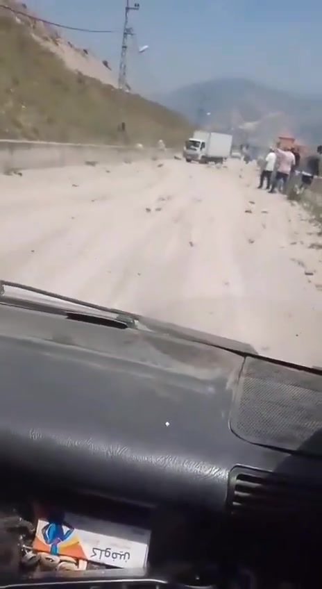 Nabatieh-Marjeyoun road following the raids that targeted the hills of Kafrreman, Kafr Tibnit, and Nabatieh al-Fawqa