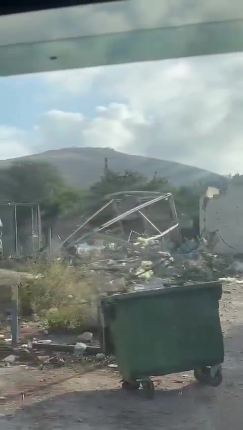 A prefabricated room in Adaisseh, southern Lebanon, was targeted at dawn today.