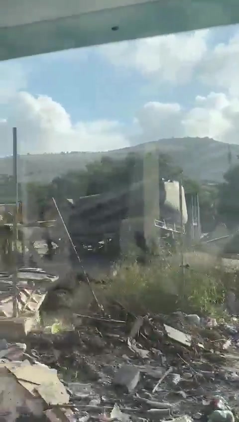 A prefabricated room in Adaisseh, southern Lebanon, was targeted at dawn today.