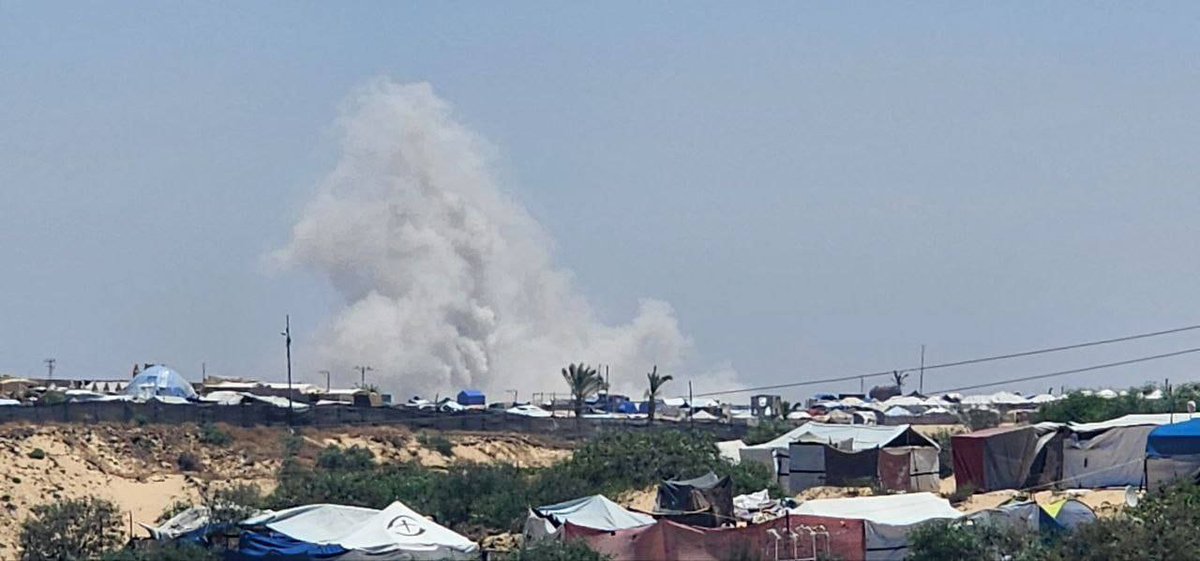 Airstrikes target eastern Qarara, east of Khan Yunis