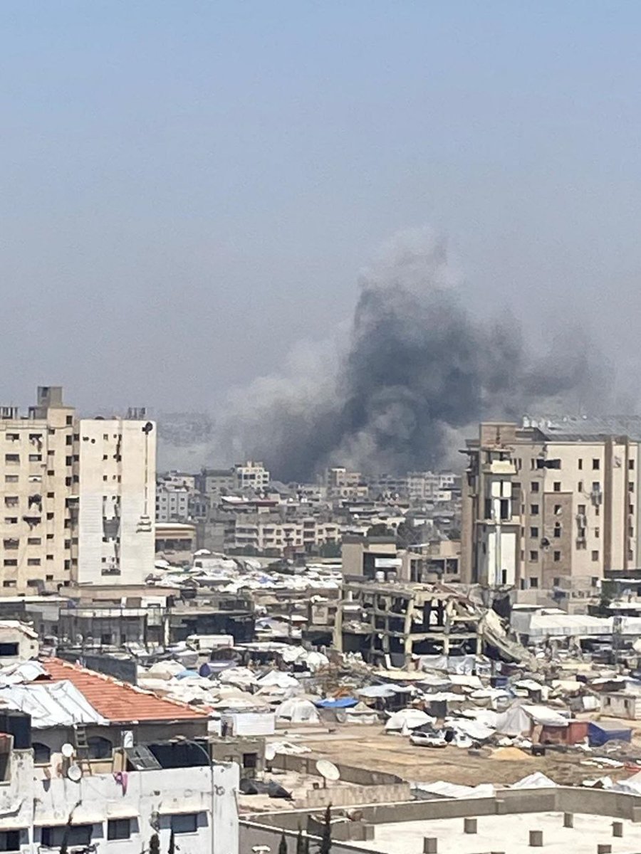Airstrikes target Al-Nafaq Street in Gaza City